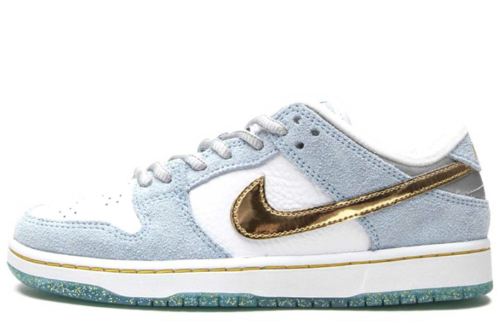 Кроссовки Nike Dunk SB Low Sean Cliver Holiday Special DC9936-100 голубые