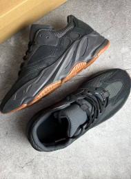 Кроссовки Adidas Yeezy 700 Wave Runner Dark Grey живое фото 2